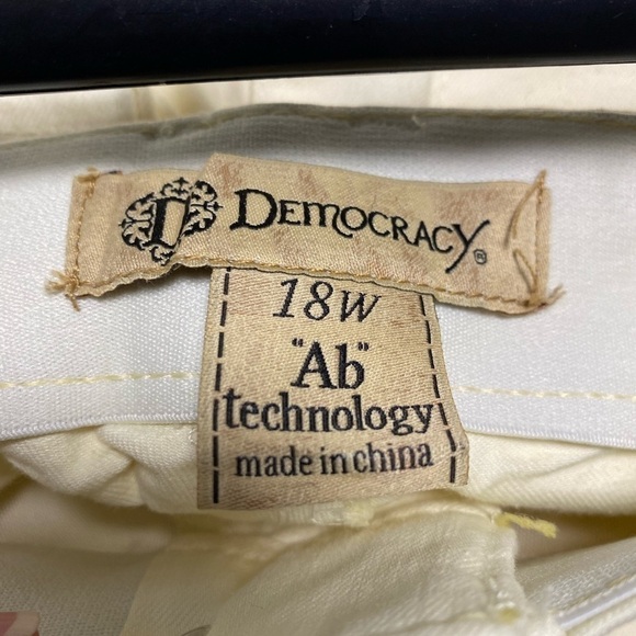 Democracy Jeans Women’s Size 18W Honey Butter Ab"solution® Jean - Picture 8 of 11